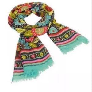 NWT Vera Bradley fringe scarf in Flower Power! 🌺